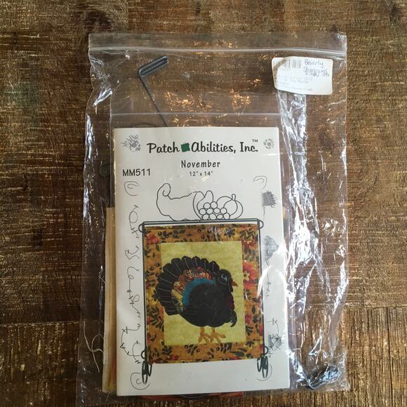 Patch Abilities Thanksgiving Turkey November Mini Quilt Wall Hanging 12” x 14” - Picture 1 of 3